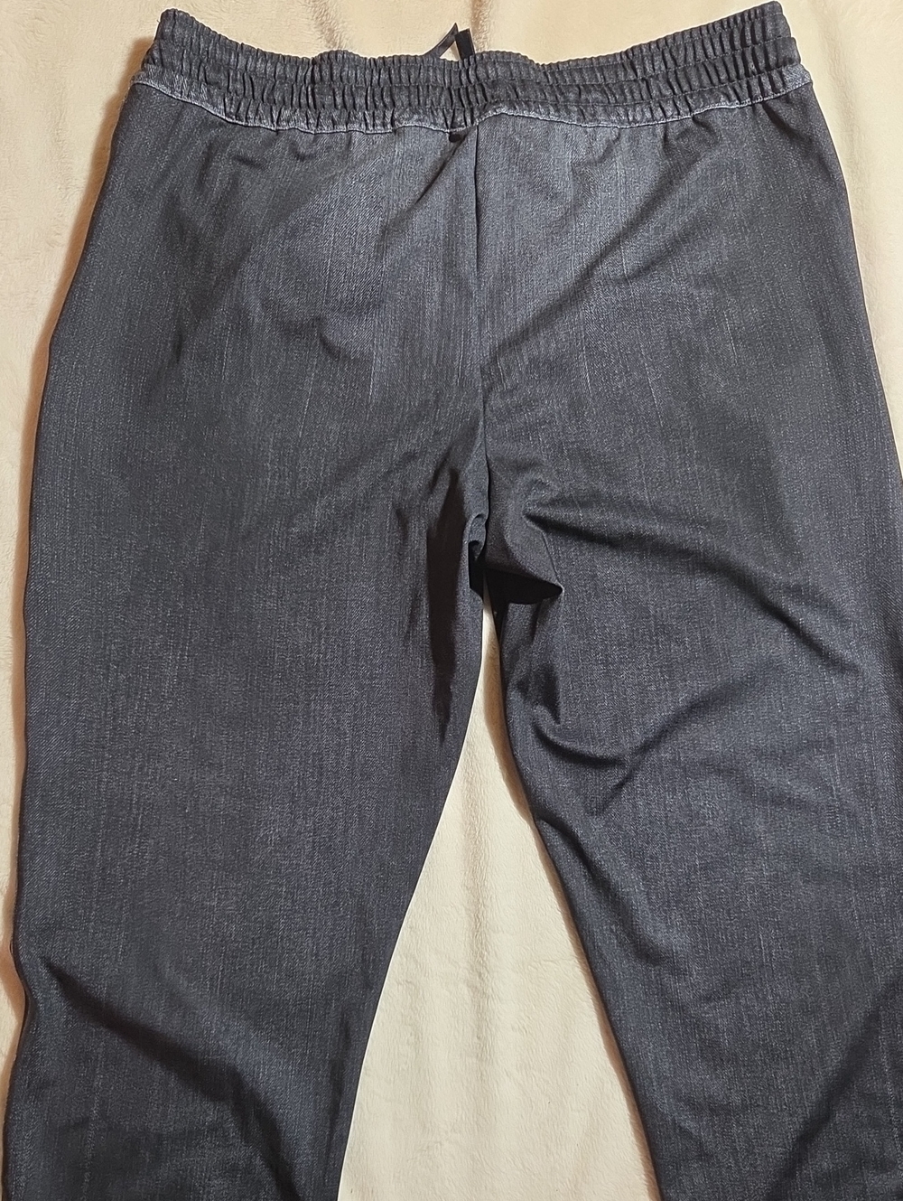 Lucy IndiGo Go Everywhere Joggers size medium - Picture 9 of 9